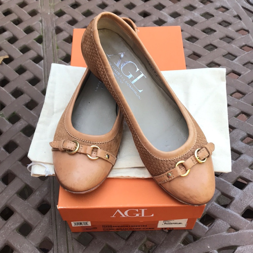 AGL shoes